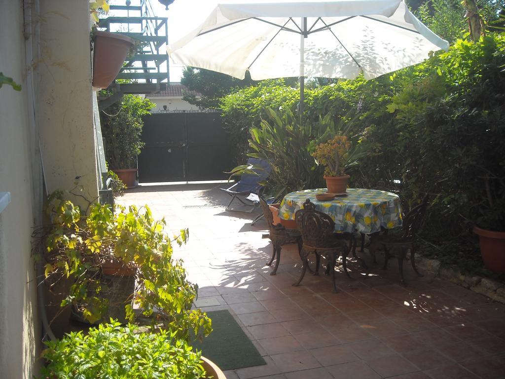 Apartment In A Villa A Mondello Exteriér fotografie